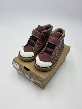 NEW See Kai Run Drew toddler boots size 8